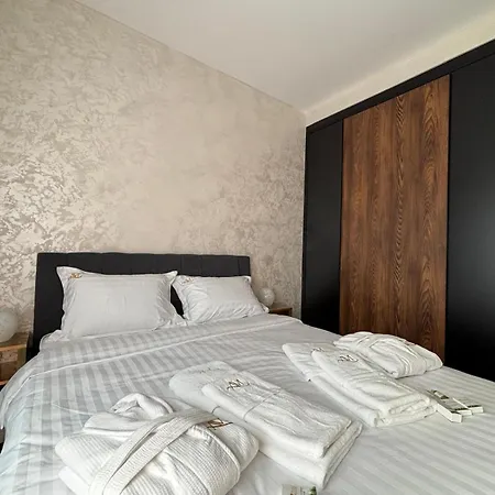 Apartmán Elegant 2Br BW Apartment 2 Bathrooms -Private Garage A1 Residence BW Bělehrad