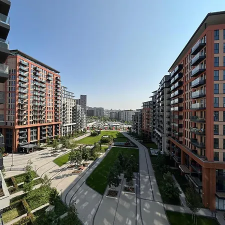 Elegant 2Br BW Apartment 2 Bathrooms -Private Garage A1 Residence BW * Bělehrad