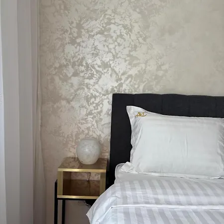 Apartmán Elegant 2Br BW Apartment 2 Bathrooms -Private Garage A1 Residence BW *