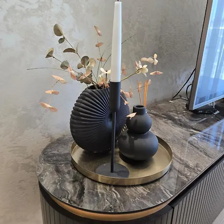 Elegant 2Br BW Apartment 2 Bathrooms -Private Garage A1 Residence BW דירה *