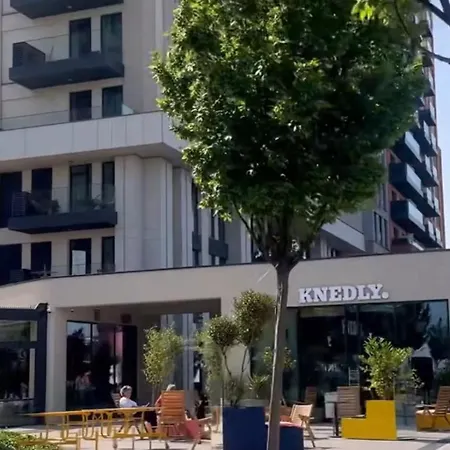 Elegant 2Br BW Apartment 2 Bathrooms -Private Garage A1 Residence BW דירה בלגרד