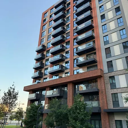 Elegant 2Br BW Apartment 2 Bathrooms -Private Garage A1 Residence BW * Bělehrad