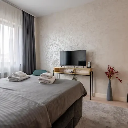 דירה Elegant 2Br BW Apartment 2 Bathrooms -Private Garage A1 Residence BW בלגרד
